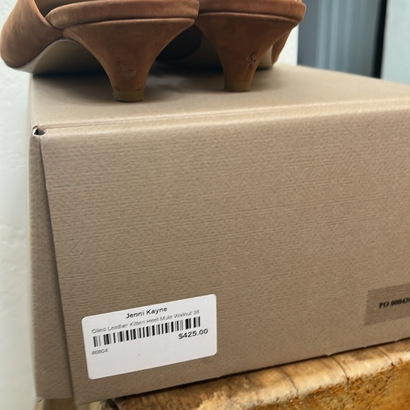 Jenni Kayne Walnut Color Oiled Leather Kitten Heeled Mules - Picture 15 of 16